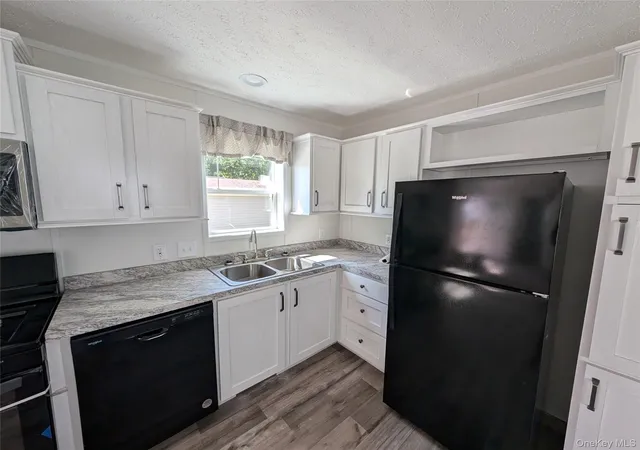 Photo 3 of Manufactured home for sale at 60 Peebles Ln, Mamakating, NY 12722 | MLS# 1050675 | Listing updated on 2026-10-09
