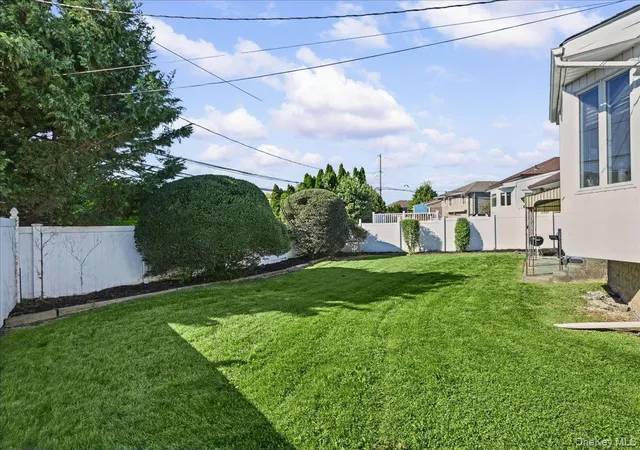 Photo 35 of Single family home for sale at 698 Edgewood Dr, Hempstead, NY 11590 | MLS# 1050757 | Listing updated on 2026-10-09