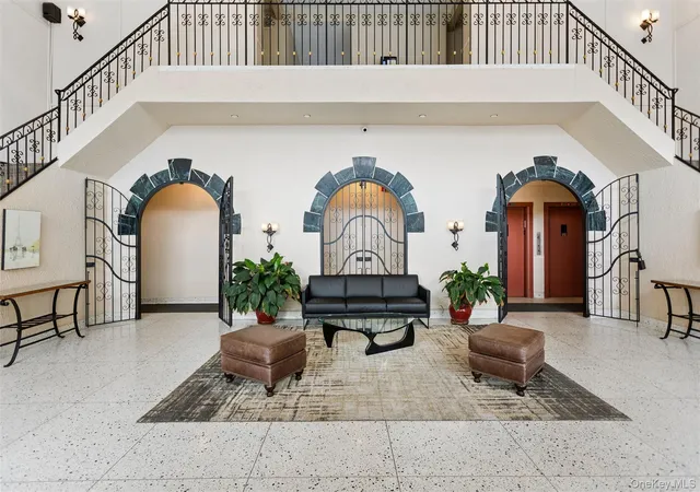 Photo 3 of Condo for sale at 370 W Broadway #2A, Long Beach, NY 11561 | MLS# 1050759 | Listing updated on 2026-10-08