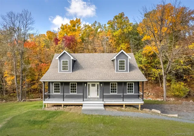 Single family home for sale at 55 Sheldon Rd, Shawangunk, NY 12566 | MLS# 1050763