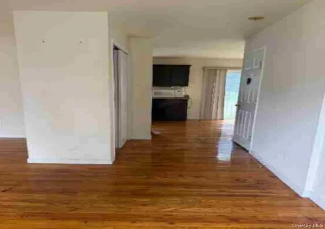 Photo 3 of Single family home for sale at 90 Main St, Brookhaven, NY 11950 | MLS# 1050782 | Listing updated on 2026-09-15