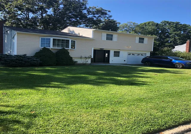 Photo 1 of Single family home for sale at 22 Starfire Dr, Brookhaven, NY 11720 | MLS# 1050791 | Listing updated on 2026-09-26