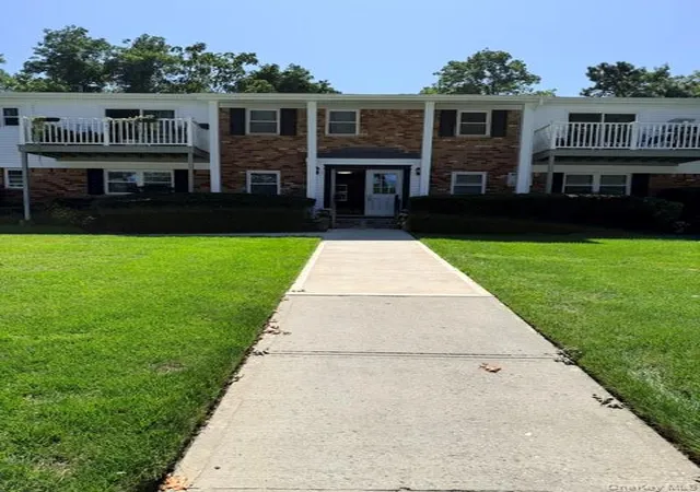 Condo for sale at 260 Waverly Ave #72, Brookhaven, NY 11772 | MLS# 1050793