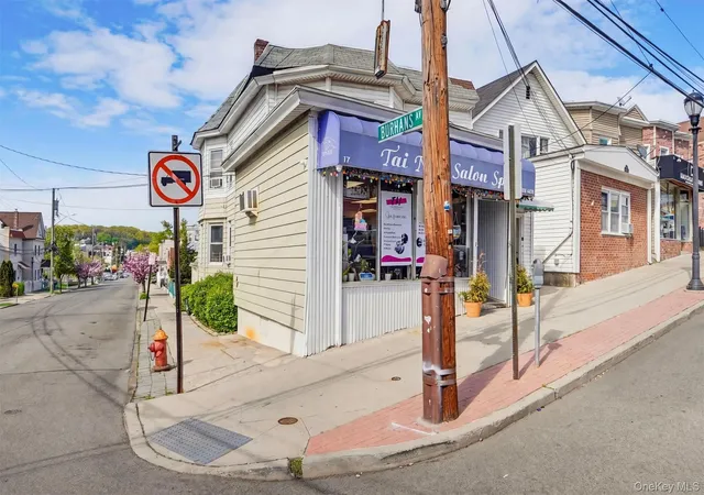 Photo 2 of Multi family home for sale at 17 Lockwood Ave, Yonkers, NY 10701 | MLS# 1050794 | Listing updated on 2026-10-01