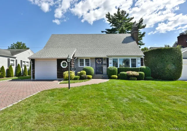 Single family home for sale at 211 Wellington Rd, Hempstead, NY 11530 | MLS# 1050799