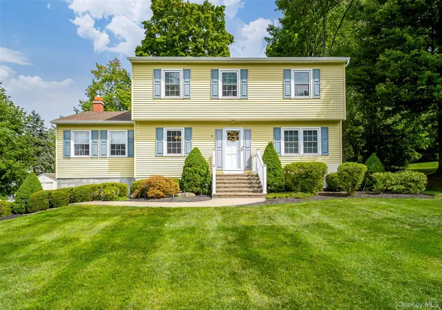 Photo 2 of Single family home for sale at 1 Tanglewood Ln, La Grange, NY 12603 | MLS# 1050805 | Listing updated on 2026-10-04