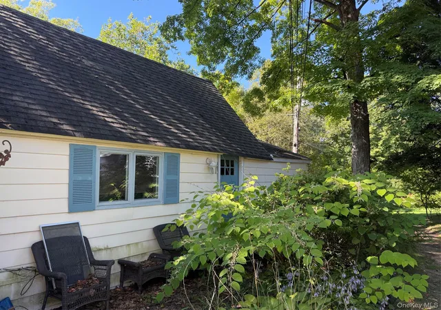 Photo 2 of Single family home for sale at 54 Campwoods Ground, Ossining, NY 10562 | MLS# 1050807 | Listing updated on 2026-09-19