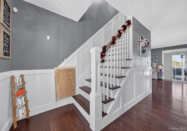 Photo 3 of Single family home for sale at 10 Domingues, Newburgh (town), NY 12550 | MLS# 1050808 | Listing updated on 2026-09-18