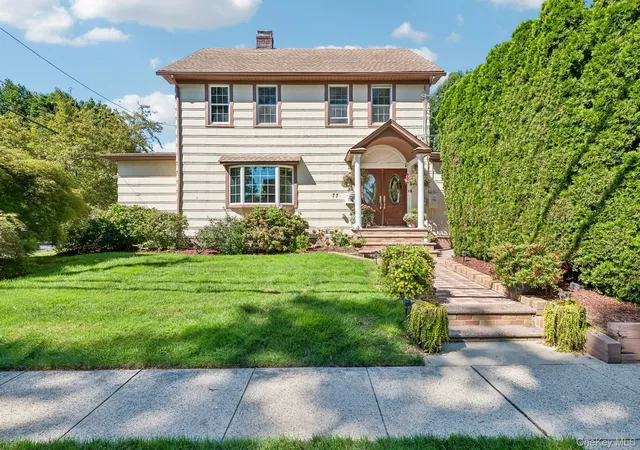 Photo 1 of Multi family home for sale at 77 Jefferson Ave, North Hempstead, NY 11577 | MLS# 1050812 | Listing updated on 2026-09-16