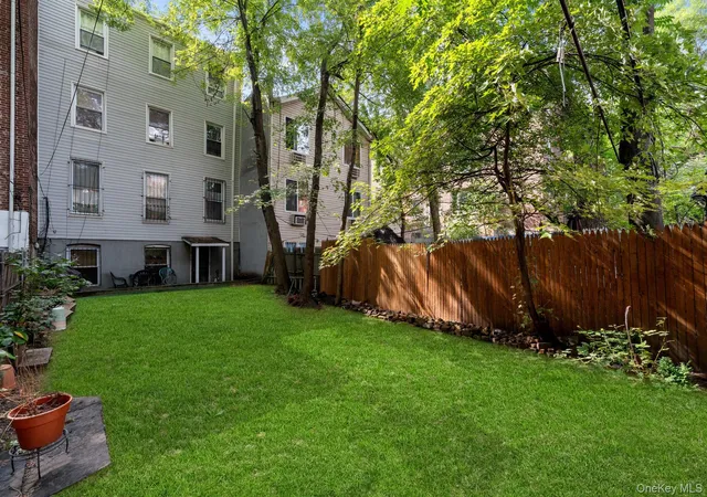 Photo 3 of Multi family home for sale at 307 Quincy St, New York, NY 11216 | MLS# 1050835 | Listing updated on 2026-10-09