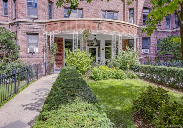 Photo 1 of Condo for sale at 77 11 35th Avenue #1S, New York, NY 11372 | MLS# 1050836 | Listing updated on 2026-09-16