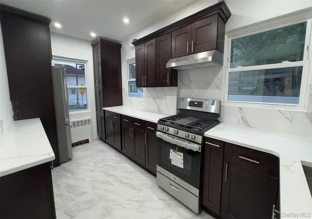 Photo 3 of House for sale at 142 Green St, Hempstead, NY 11580 | MLS# 1050839 | Listing updated on 2026-09-15