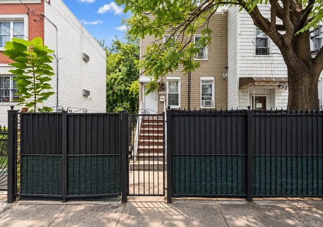 Photo 2 of House for sale at 212 Bradford St, New York, NY 11207 | MLS# 1050842 | Listing updated on 2026-09-28