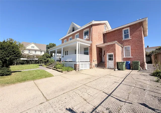 Photo 3 of Multi family home for sale at 82 84 Montgomery St, Middletown, NY 10940 | MLS# 1050850 | Listing updated on 2026-09-16