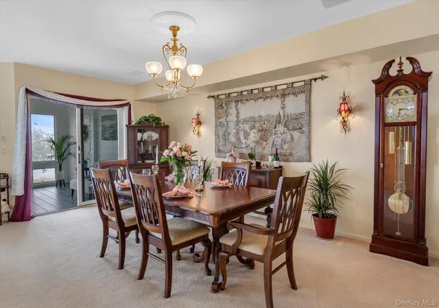 Photo 4 of Condo for sale at 318 Fox Hl Dr, Riverhead, NY 11933 | MLS# 1050868 | Listing updated on 2026-09-23