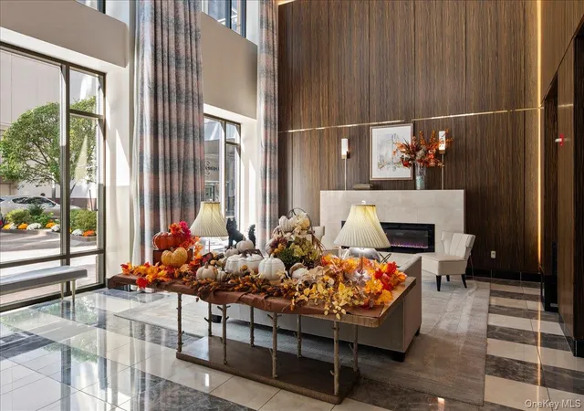 Photo 2 of Condo for sale at 10 City Pl #25F, White Plains, NY 10601 | MLS# 1050893 | Listing updated on 2026-10-27
