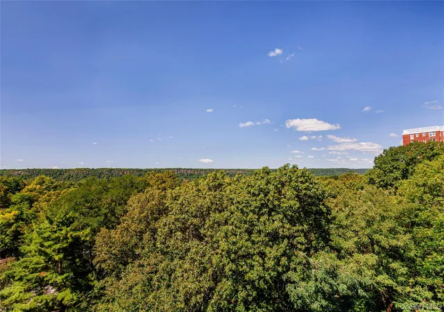 Photo 3 of Condo for sale at 3935 Blackstone Ave #8B, New York, NY 10471 | MLS# 1050896 | Listing updated on 2026-10-04