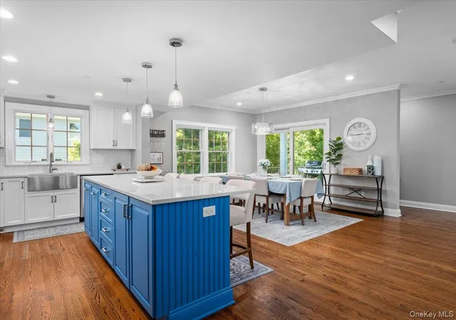 Photo 4 of Single family home for sale at 10 E Brookside Dr, Mamaroneck, NY 10538 | MLS# 1050898 | Listing updated on 2026-10-03