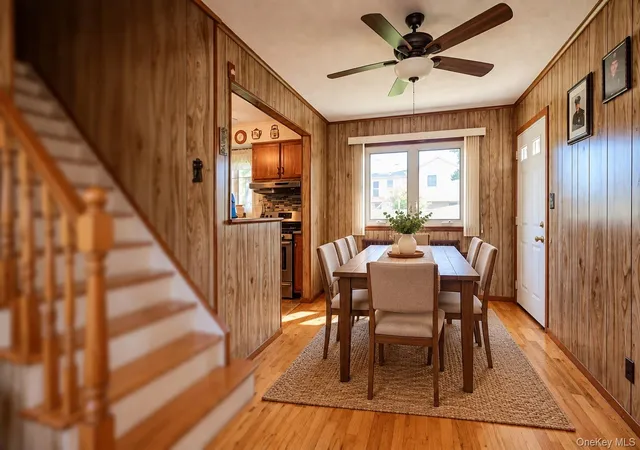 Photo 4 of Single family home for sale at 957 N Fulton Ave, Babylon, NY 11757 | MLS# 1050905 | Listing updated on 2026-09-28