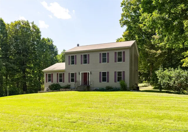 Photo 1 of Single family home for sale at 29 Balsam Rd, Hyde Park, NY 12538 | MLS# 1050914 | Listing updated on 2026-09-16