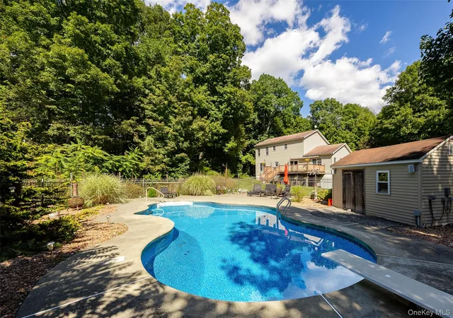 Photo 3 of Single family home for sale at 29 Balsam Rd, Hyde Park, NY 12538 | MLS# 1050914 | Listing updated on 2026-09-16