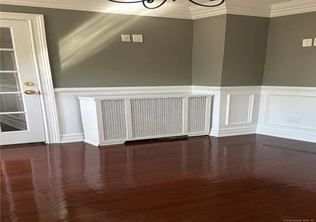 Photo 3 of Single family home for sale at 557 Newbridge Rd, Hempstead, NY 11554 | MLS# 1050923 | Listing updated on 2026-09-19