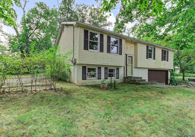 Photo 1 of Single family home for sale at 47 Jean Dr, Cortlandt, NY 10567 | MLS# 1050926 | Listing updated on 2026-09-30