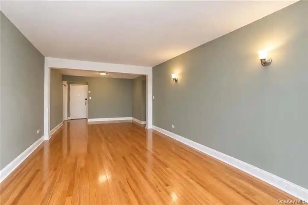 Listing Photo 2 - Condo for sale in The Eden Rock located at 84-01 Main St, New York, NY 11435 - Unit #429