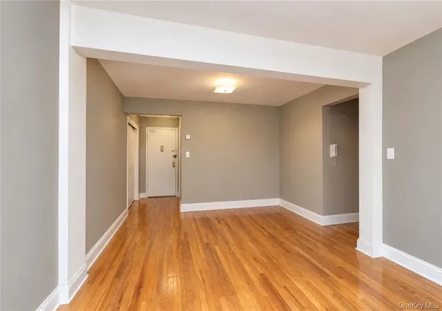 Listing Photo 5 - Condo for sale in The Eden Rock located at 84-01 Main St, New York, NY 11435 - Unit #429
