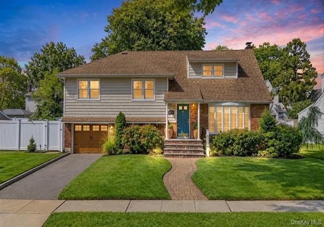 Photo 1 of Sale Pending at 2684 Howell St, Hempstead, NY 11510 | MLS# 1050943 | Listing updated on 2026-10-11