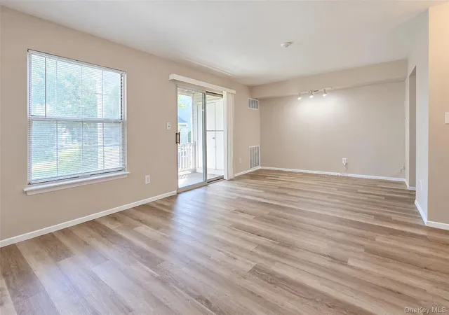 Photo 3 of Sale Pending at 273 Fairview Cir, Brookhaven, NY 11953 | MLS# 1050968 | Listing updated on 2026-10-03