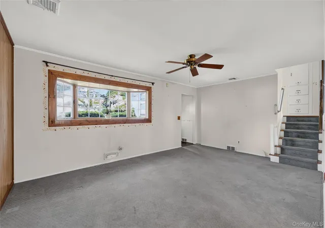 Sale Pending at 4 Oaktree Ln, Huntington, NY 11746 | MLS# 1051025 | Listing updated on 2026-09-29