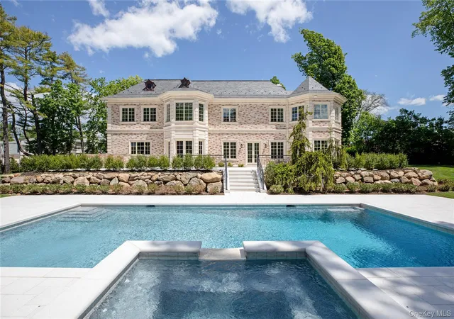 Photo 2 of Mansion for sale at 6 Foxwood Rd, North Hempstead, NY 11024 | MLS# 1051034 | Listing updated on 2026-09-16