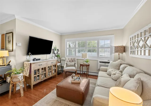 Photo 3 of House for sale at 4 Rose St #Building 2, Unit C1, Hempstead, NY 11572 | MLS# 1051094 | Listing updated on 2026-09-17
