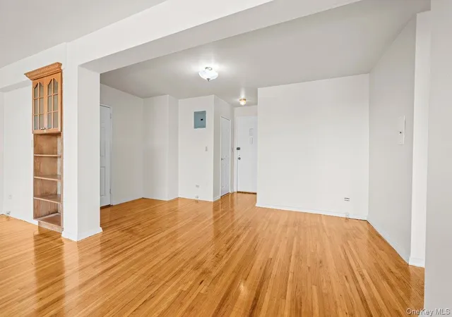 Photo 4 of House for sale at 6300 Riverdale Ave #5A, New York, NY 10471 | MLS# 1051123 | Listing updated on 2026-09-16