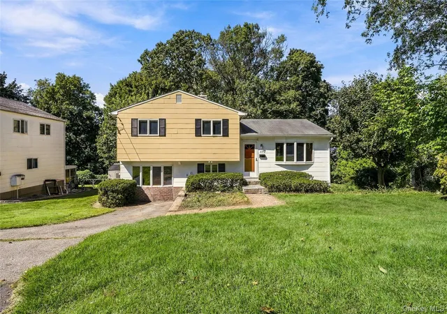 Photo 1 of Single family home for sale at 218 Gallagher St, Cortlandt, NY 10511 | MLS# 1051125 | Listing updated on 2026-09-16