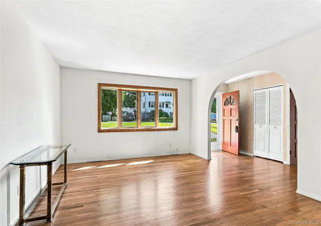 Photo 3 of Single family home for sale at 218 Gallagher St, Cortlandt, NY 10511 | MLS# 1051125 | Listing updated on 2026-09-16