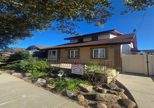 Multi family home for sale at 10008 157th Avenue, New York, NY 11414 | MLS# 1051144