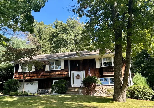 Single family home for sale at 2 Brenner Pass, Carmel, NY 10541 | MLS# 1051171
