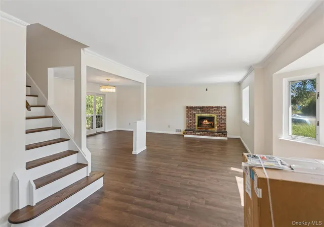 Photo 3 of Single family home for sale at 597 Old Country Rd, Babylon, NY 11729 | MLS# 1051185 | Listing updated on 2026-09-18