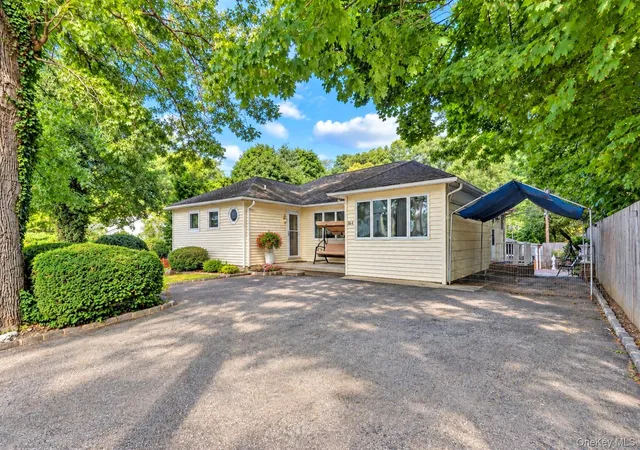 Single family home for sale at 164 Landing Rd, Glen Cove, NY 11542 | MLS# 1051188