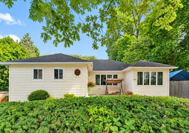 Photo 2 of Single family home for sale at 164 Landing Rd, Glen Cove, NY 11542 | MLS# 1051188 | Listing updated on 2026-10-04
