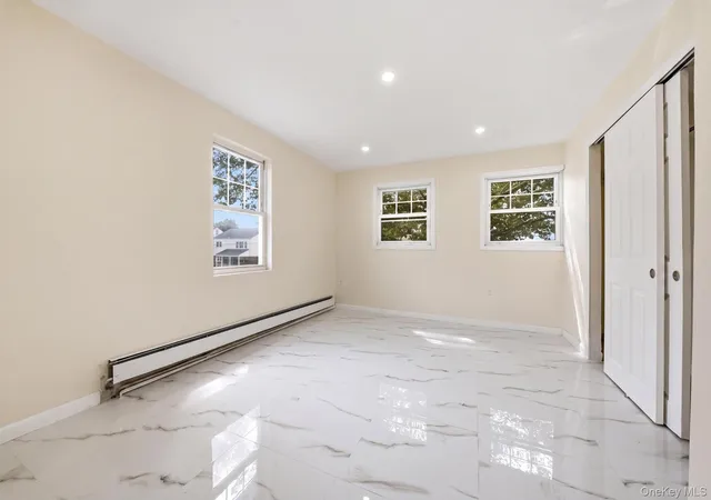 Photo 3 of Single family home for sale at 21615 113th Avenue, New York, NY 11429 | MLS# 1051202 | Listing updated on 2026-09-29