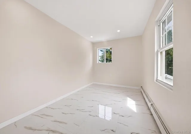 Photo 4 of Single family home for sale at 21615 113th Avenue, New York, NY 11429 | MLS# 1051202 | Listing updated on 2026-09-29