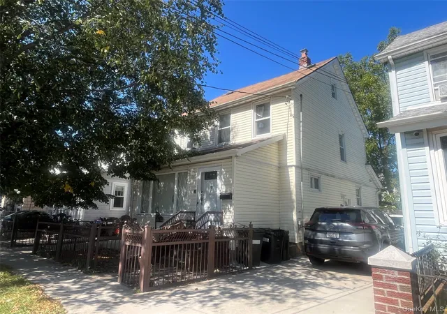 Single family home for sale at 164-33 77th Avenue, New York, NY 11366 | MLS# 1051213