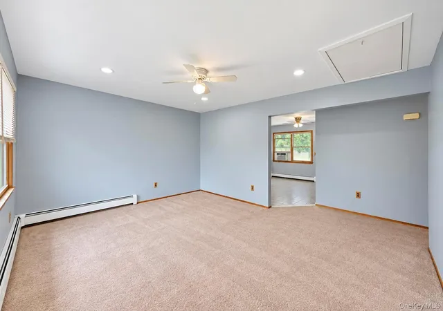 Photo 4 of Single family home for sale at 278 Lake Dr, Babylon, NY 11726 | MLS# 1051229 | Listing updated on 2026-09-20
