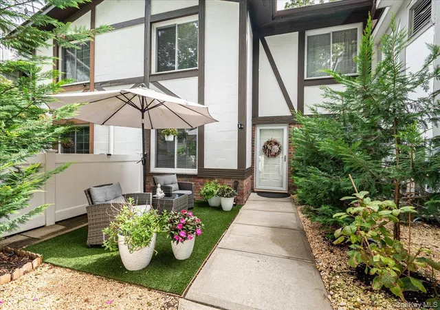 Photo 3 of Condo for sale at 72 Birchwood Rd #72, Brookhaven, NY 11763 | MLS# 1051230 | Listing updated on 2026-09-20