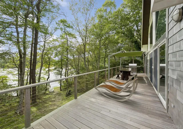 Photo 1 of Single family home for sale at 142 Little Fresh Pond Rd, Southampton, NY 11968 | MLS# 1051253 | Listing updated on 2026-10-07