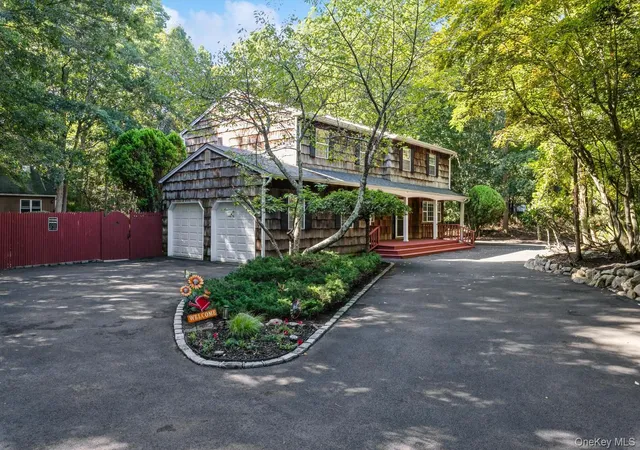 Photo 2 of Single family home for sale at 24 Kastal Dr, Brookhaven, NY 11961 | MLS# 1051266 | Listing updated on 2026-10-03