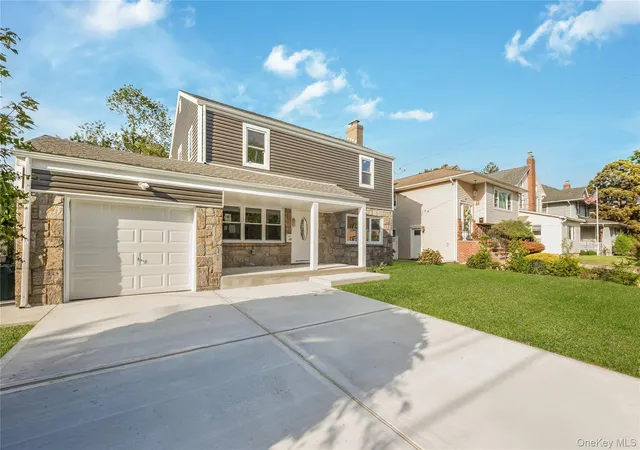 Photo 2 of Single family home for sale at 35 Park Blvd, Hempstead, NY 11565 | MLS# 1051271 | Listing updated on 2026-09-17